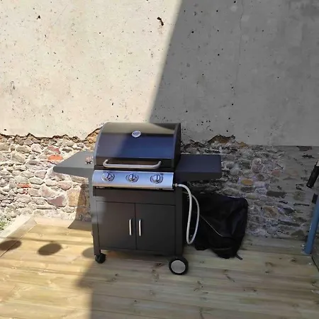 Maison De Renovee Au Coeur Du Cotentin. *