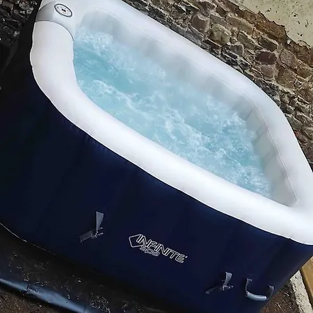 Maison De Renovee Au Coeur Du Cotentin. *