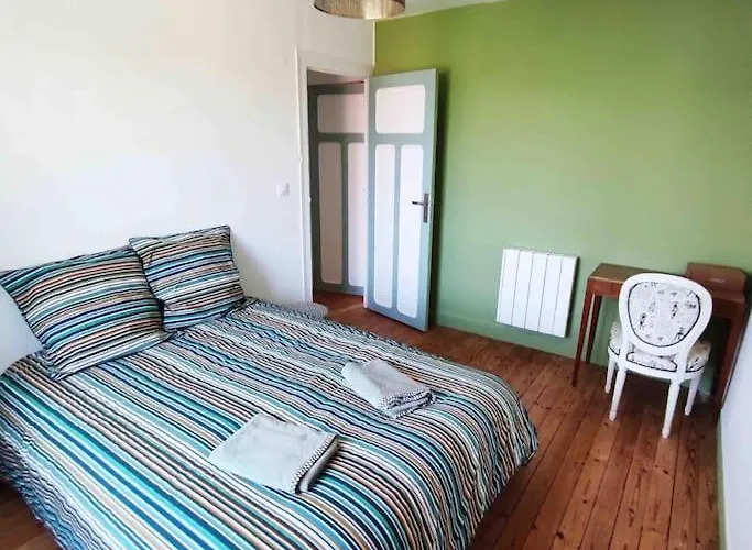 Tatil Evi Maison De Renovee Au Coeur Du Cotentin. Périers