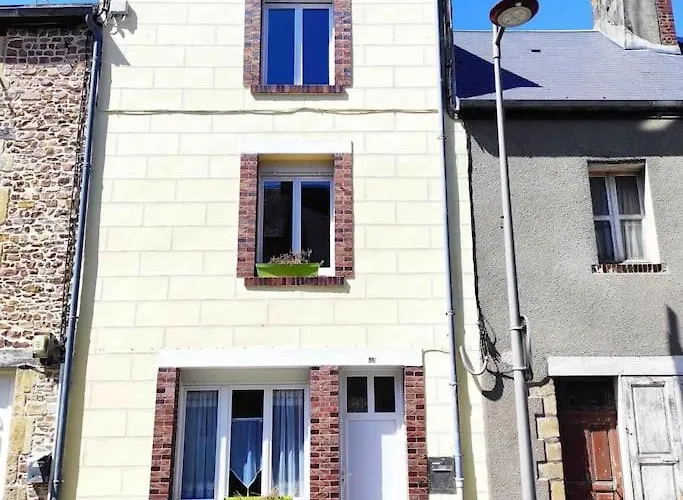 Tatil Evi Maison De Renovee Au Coeur Du Cotentin.